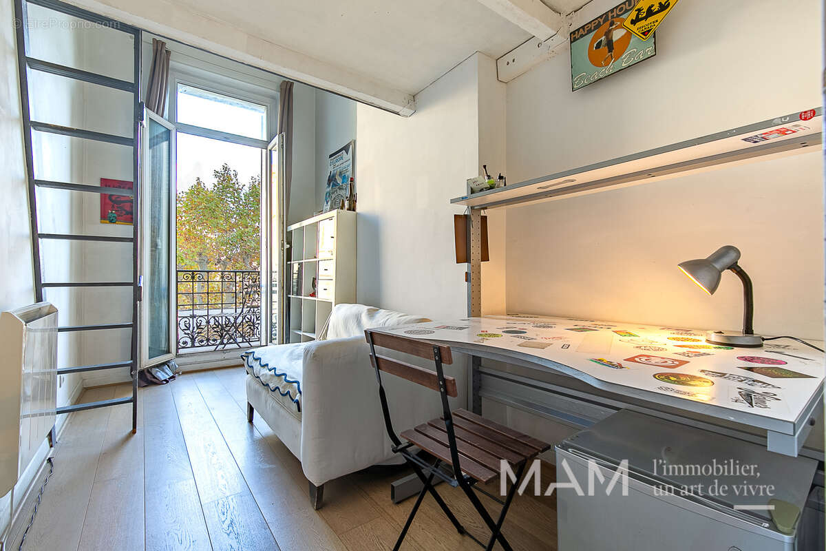 Appartement à MARSEILLE-6E