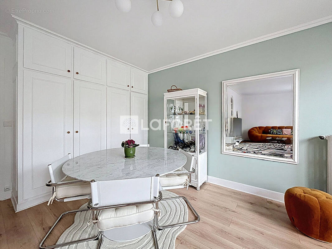 Appartement à LE VESINET