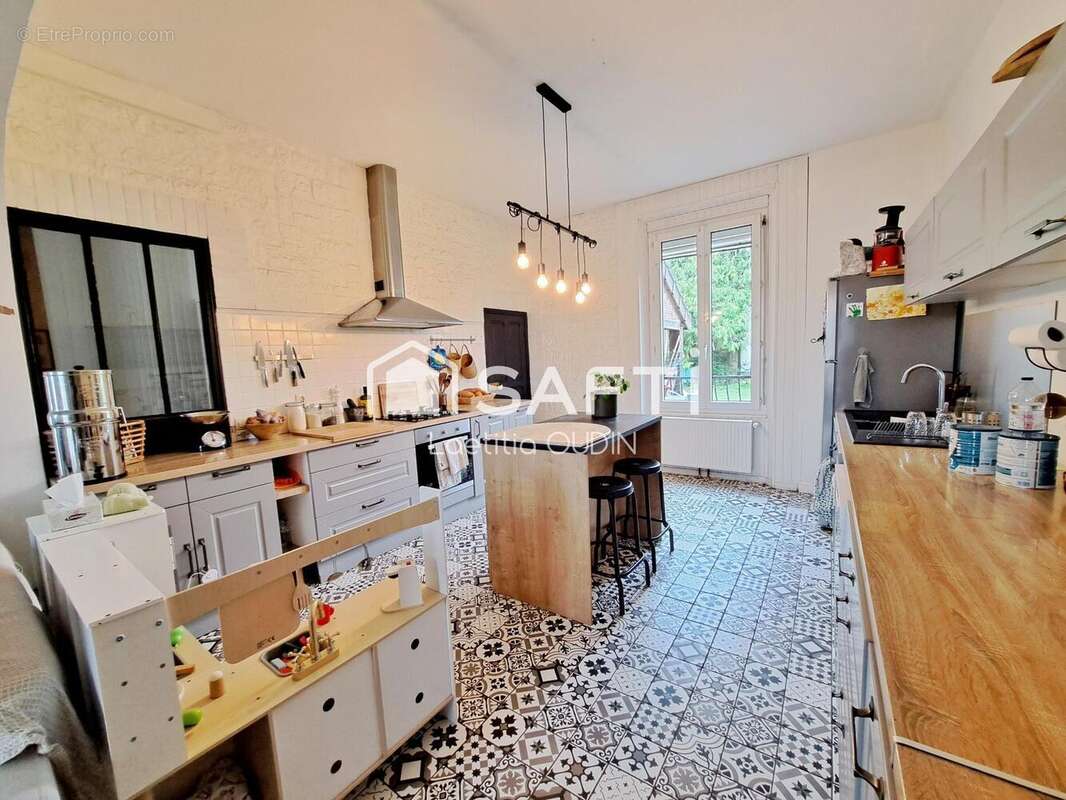 Maison 153 m² à Origny-Le-Sec  - photo 5