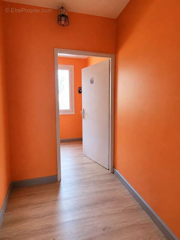 Pavillon PMR 4 chambres entre Montmarault et Cosne d'Allier - photo 15