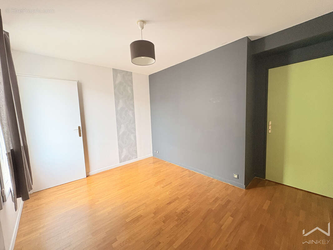 Bel appartement 3 pieces avec balcon au 3eme etage - photo 7