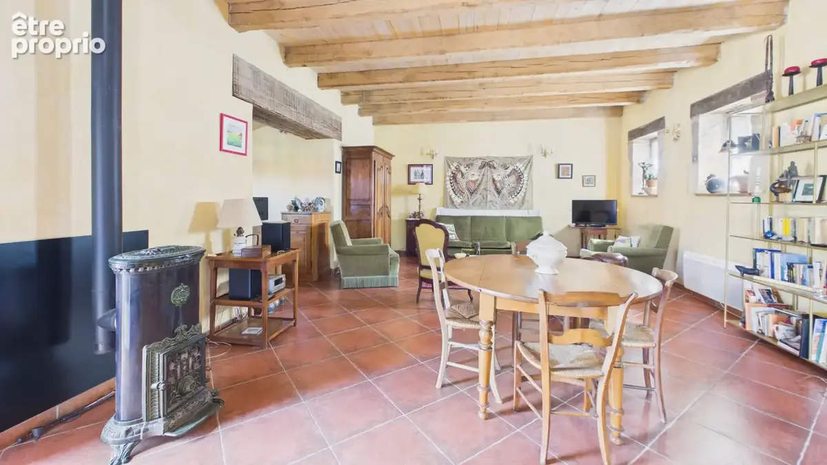 Propriété de caractère avec maison d'amis sur 15 hectares - photo 23