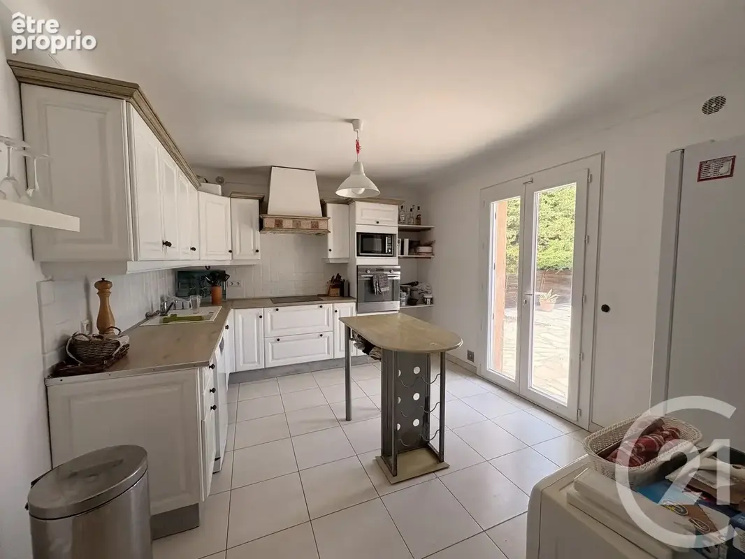 Maison 142 m² à Mouans-Sartoux  - photo 5