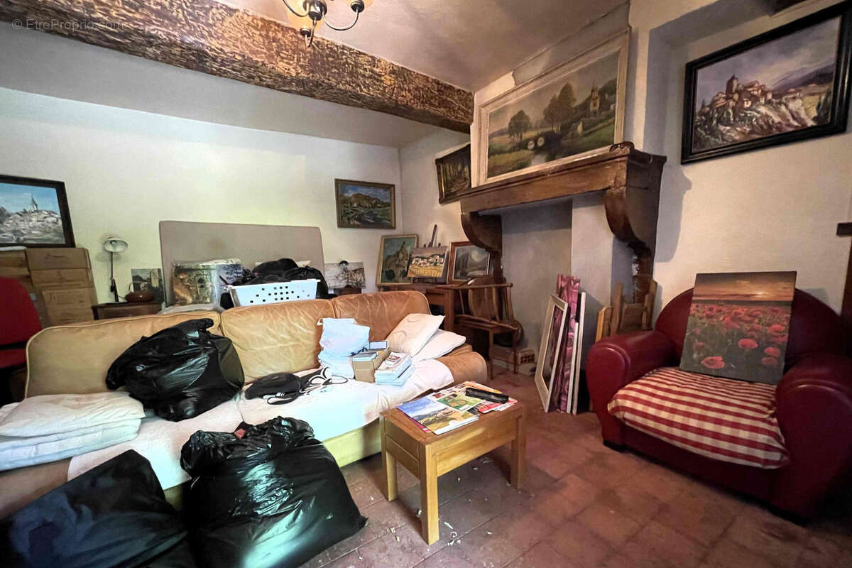 Maison à VINDECY