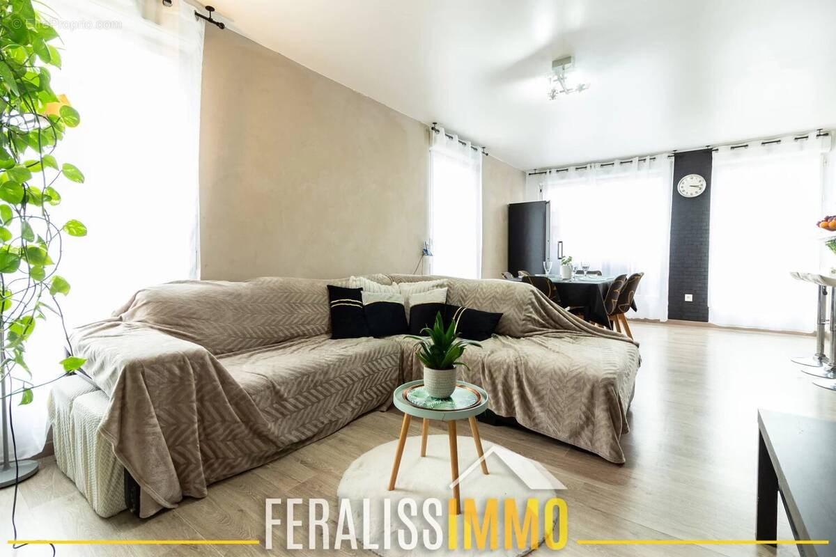 Appartement à ERAGNY