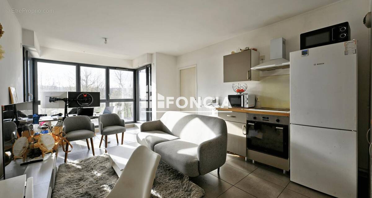 Appartement à SAINT-CYR-L&#039;ECOLE