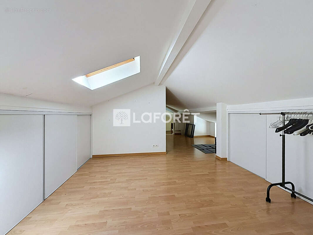 Maison à vendre Chatillon Sur Chalaronne 7 pièce(s) 260 m2 - photo 12