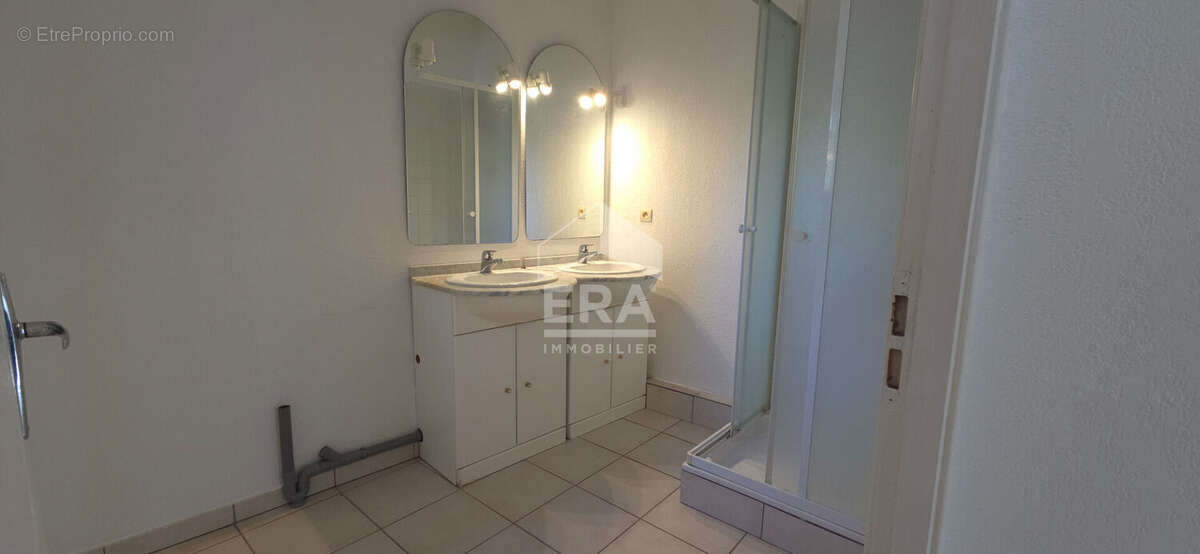 Appartement à LORGUES