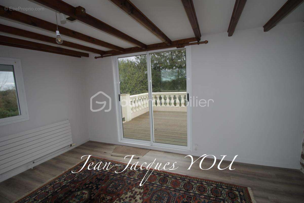 Maison à VILLEDIEU-LES-POELES