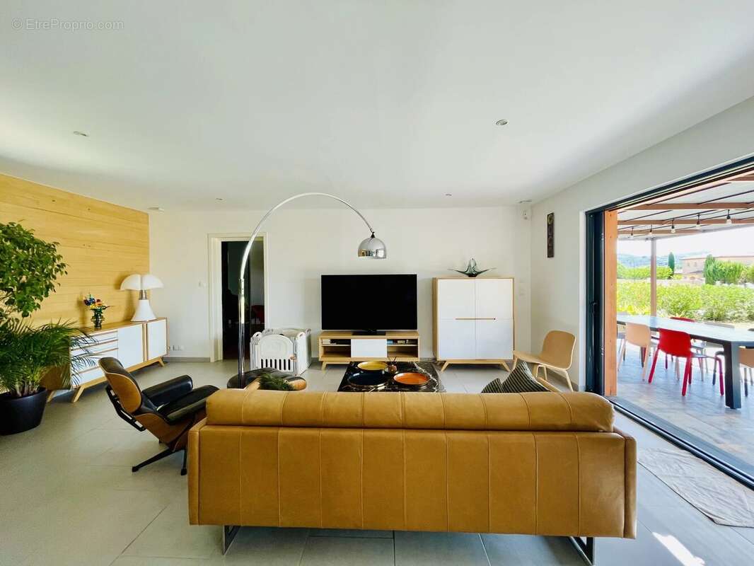 Maison 135 m² à Saint-Maurice-Sur-Eygues  - photo 7