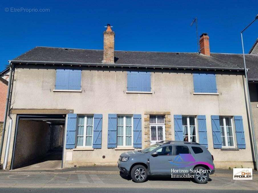 Maison à LA CHATRE