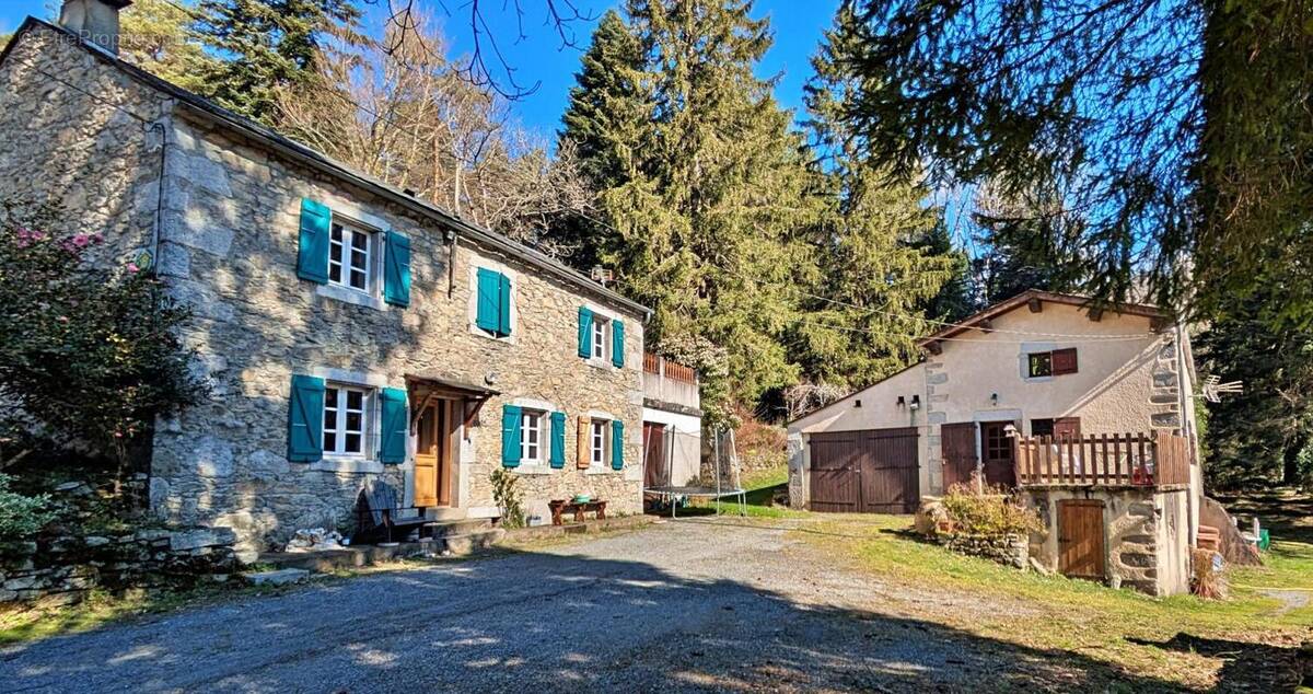 Maison à LACROUZETTE