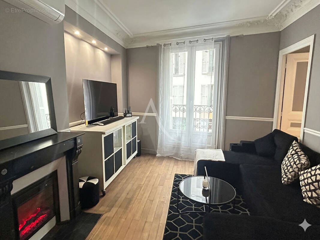 Appartement à PARIS-19E