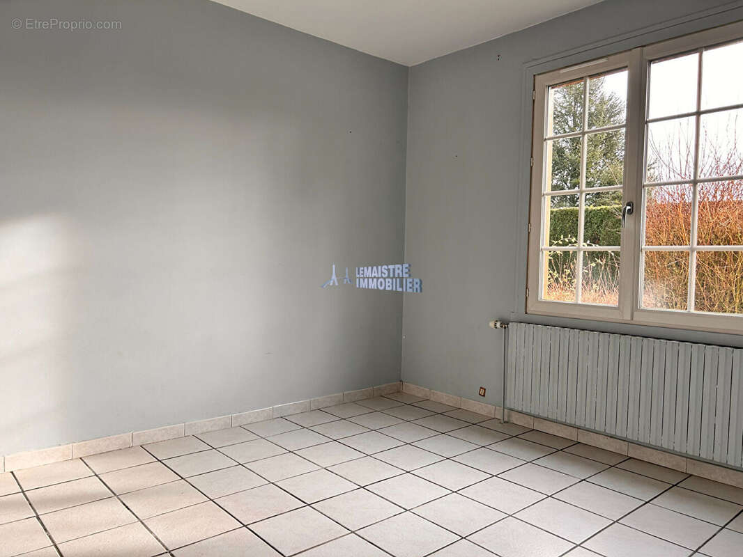 Maison à ANGERVILLE-L'ORCHER