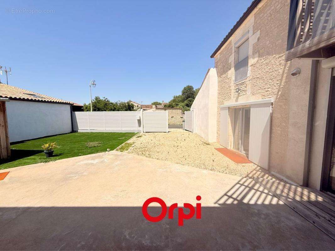 Maison Saint Mard 5 pièce(s) 194 m2 - photo 6