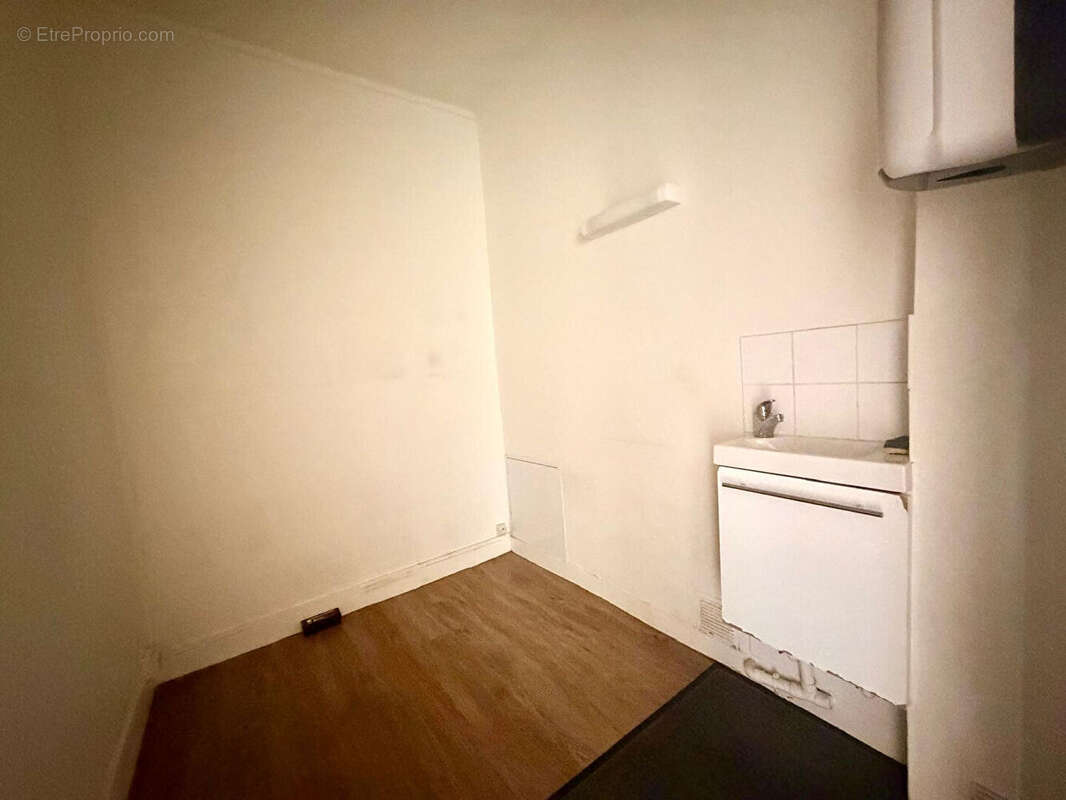 Appartement à PARIS-19E