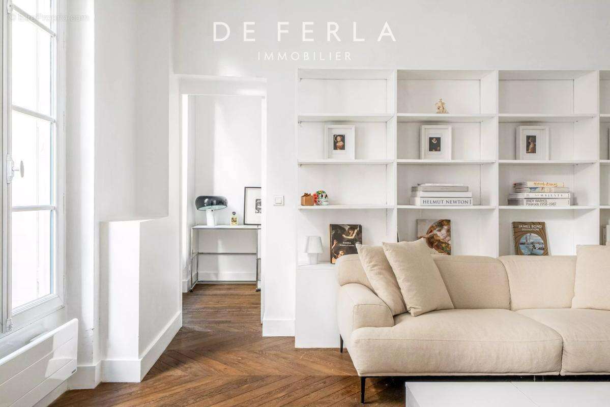 Appartement à PARIS-5E