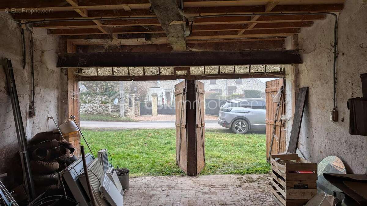 Maison à SAINT-GERMAIN-SOUS-DOUE