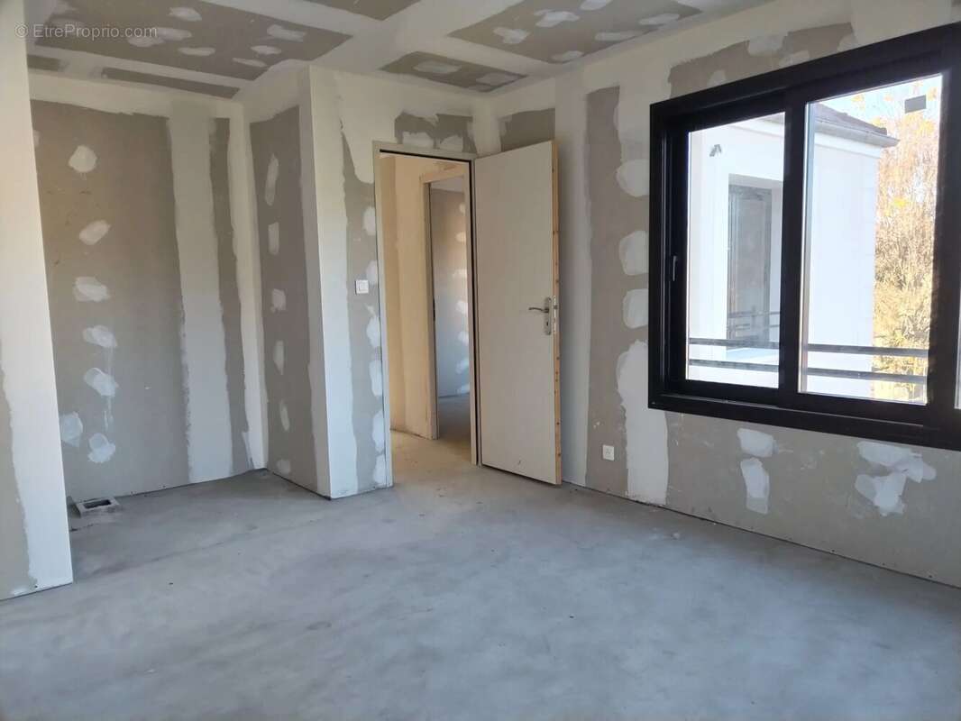 Maison à BOURRON-MARLOTTE