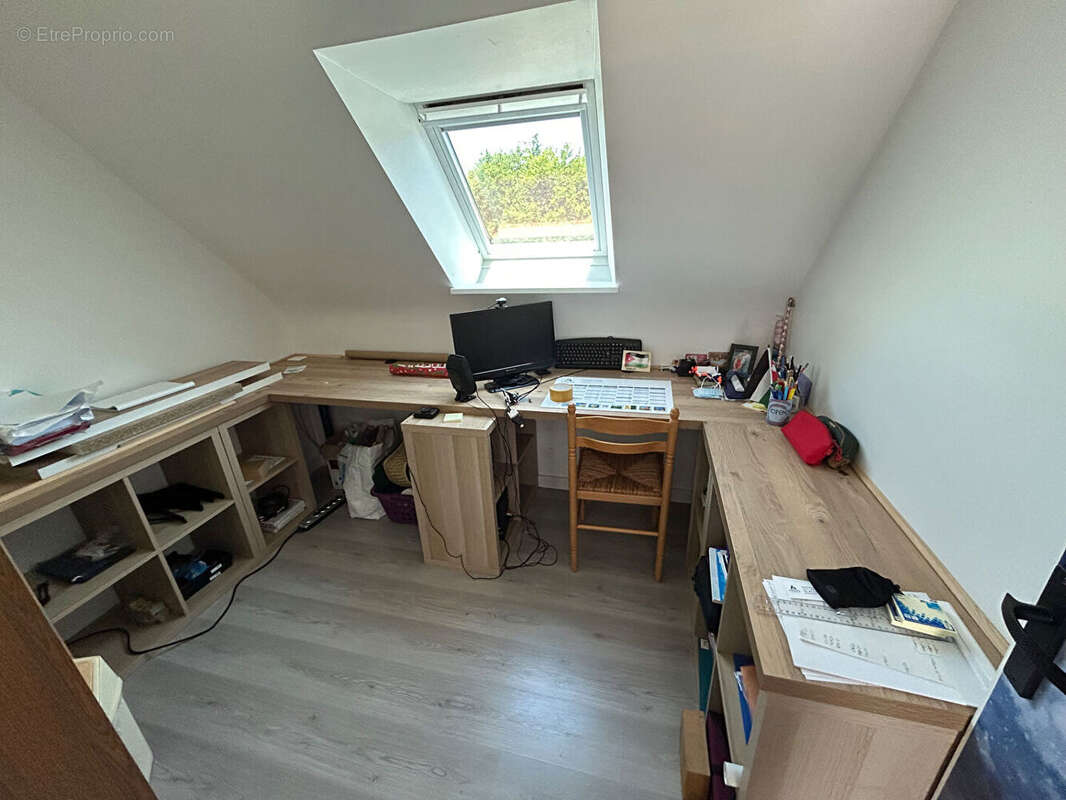 PLOUGAR : Maison  6 pièces-109 m2 - photo 12