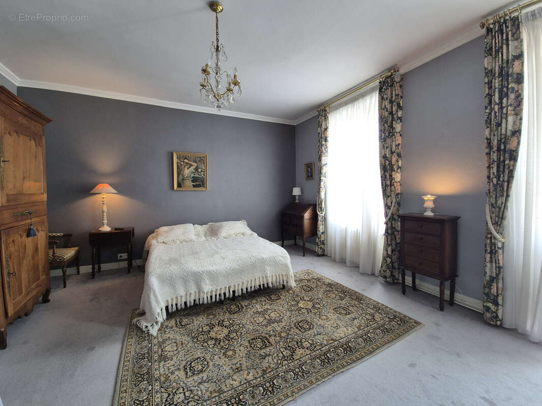 Maison à SABLE-SUR-SARTHE