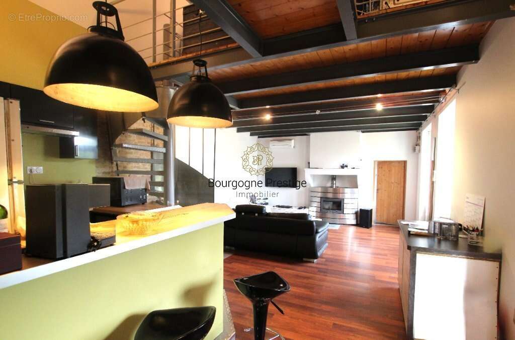 Belle propriete de caractere de 293 m² avec piscine et terrain de 1510 m² - photo 14