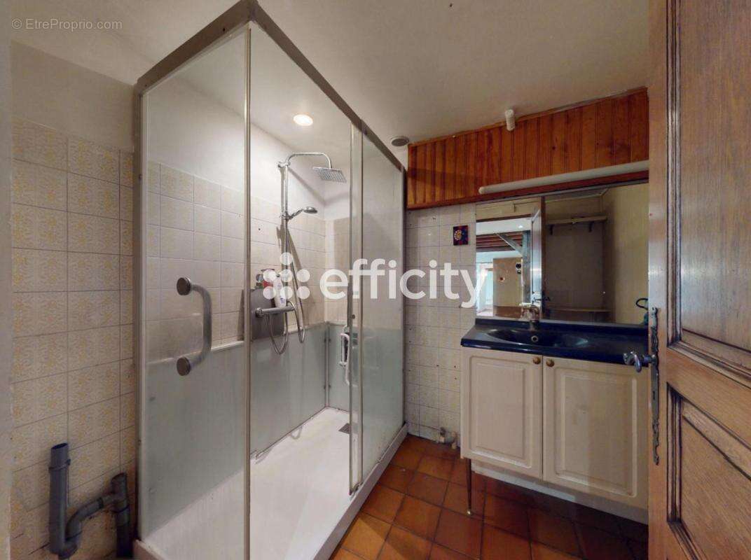 Maison à EPINEUIL-LE-FLEURIEL