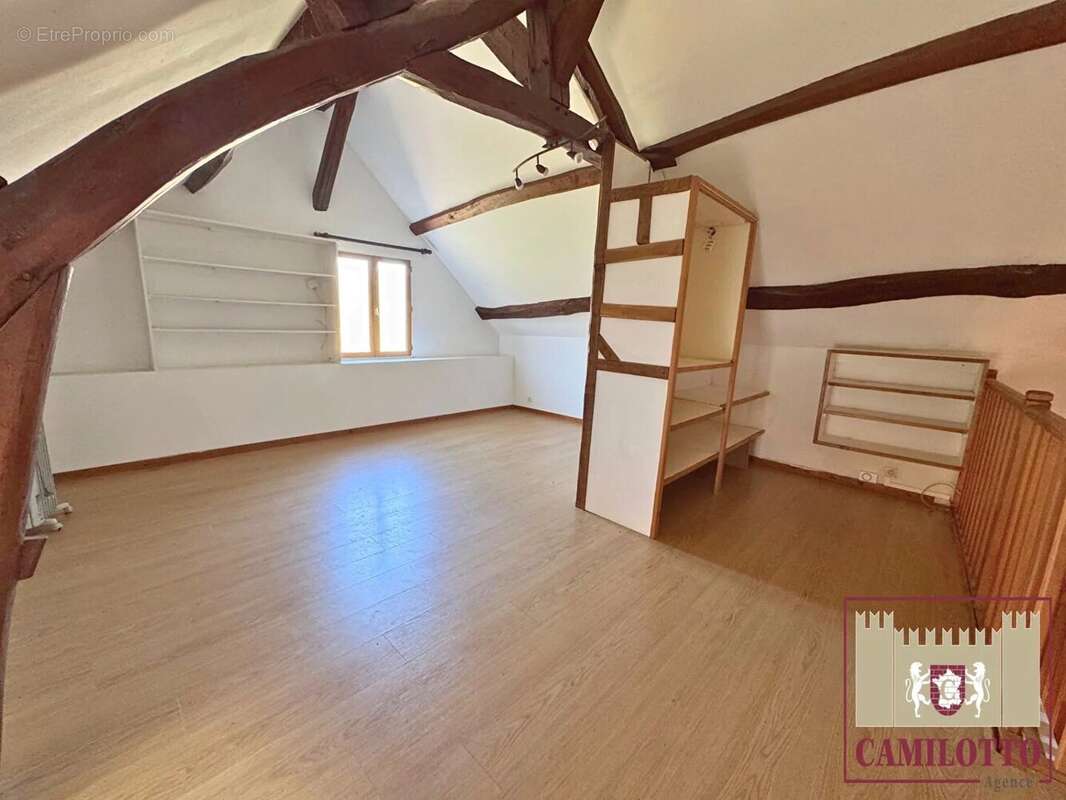 Maison à NOGENT-LE-ROI