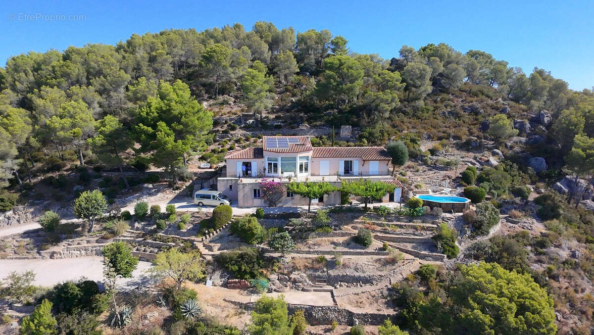 Maison à LA CADIERE-D'AZUR