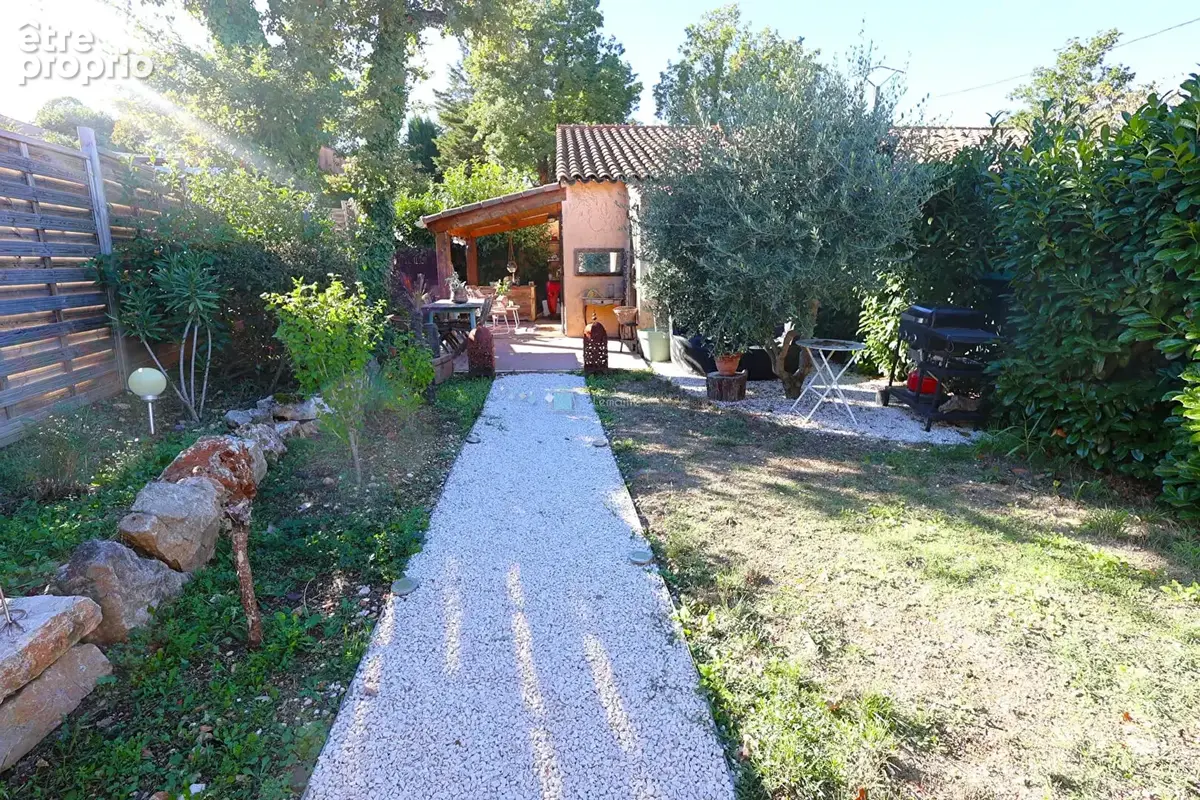 Maison Saint Cezaire Sur Siagne 3 pièce(s) 36 m² AVEC JARDIN 120 M² - photo 3