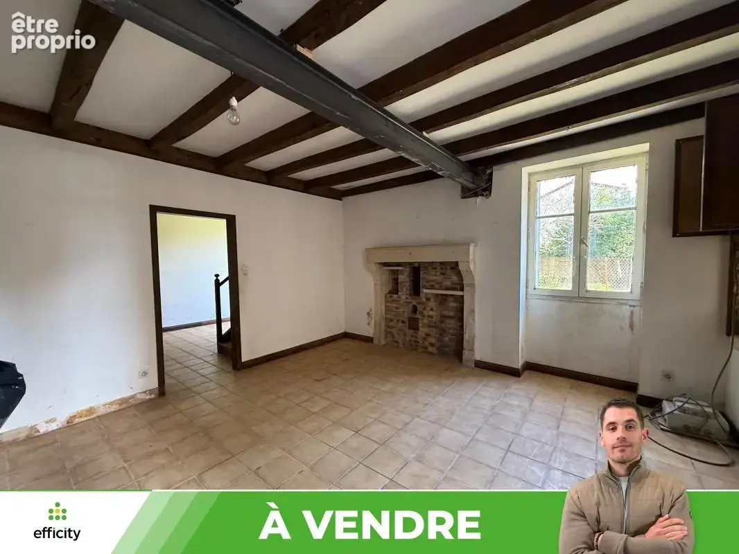 Maison 137 m² à Gizay  - photo 4