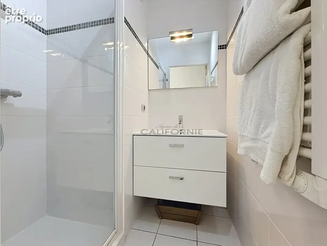 3 pièces - cannes centre ville - photo 8