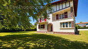 Photo 1 - Maison à BASSUSSARRY