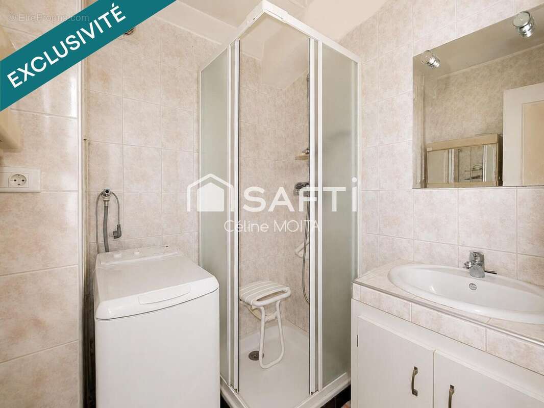 Maison 96 m² à Saint-Etienne-De-Saint-Geoirs  - photo 9