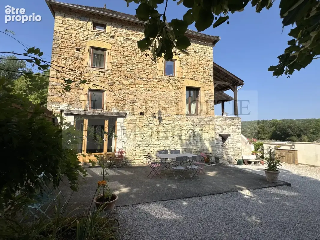Charmante maison en pierre de 112 m² avec terrain à Cazals - photo 2