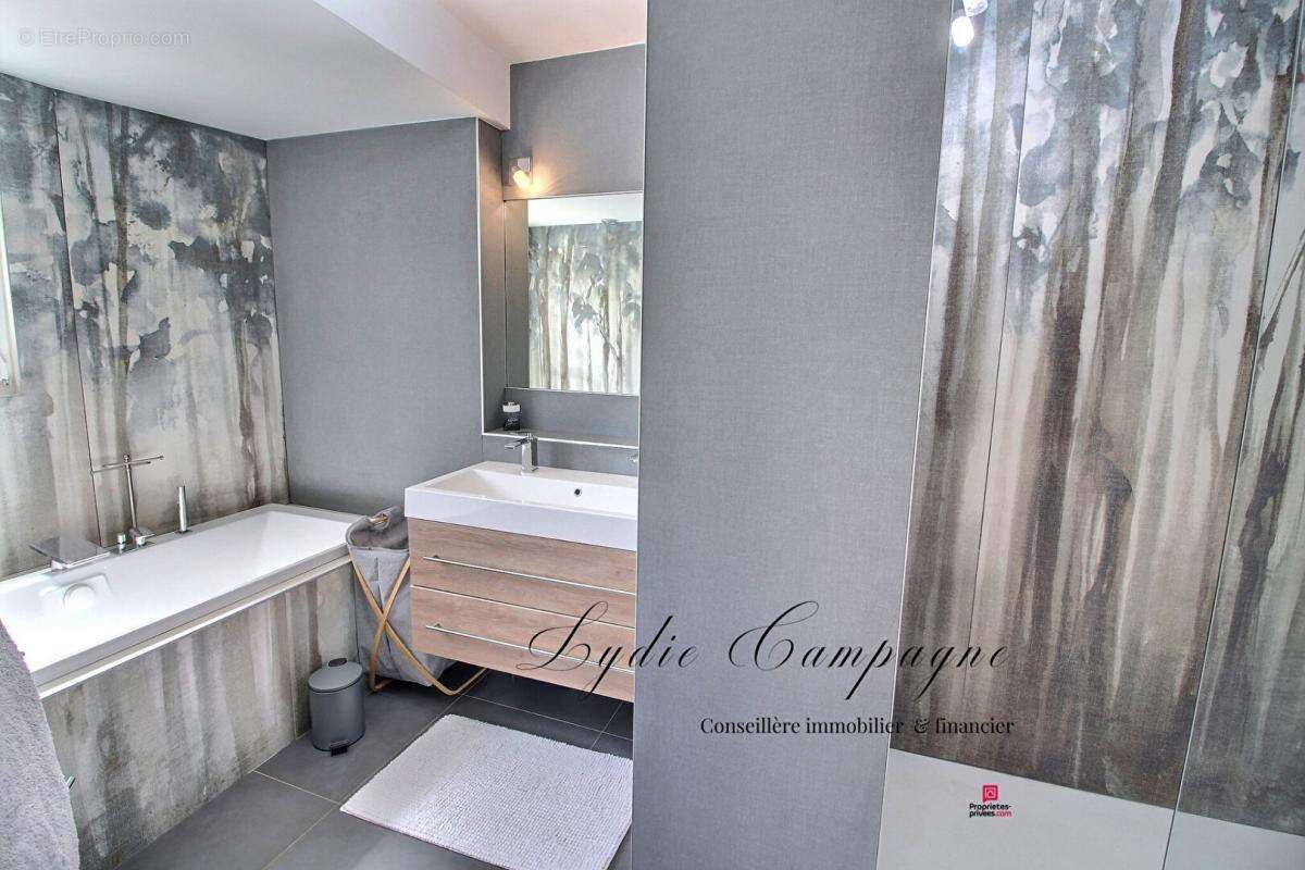 Maison à SAINT-GALMIER