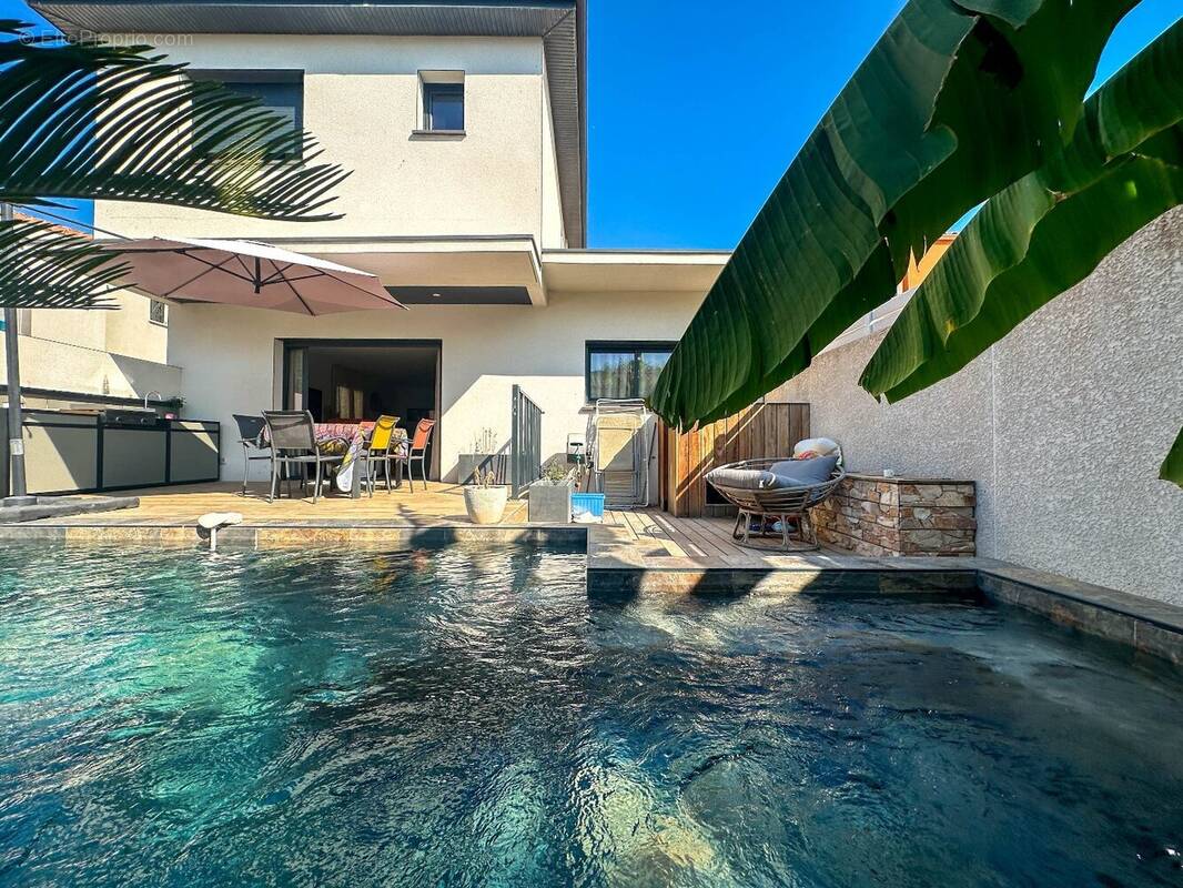 Maison à FRONTIGNAN