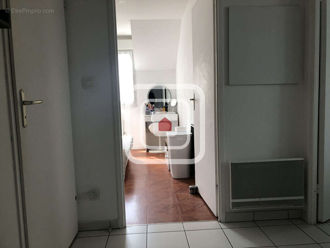 Appartement chalons en  champagne 3 pieces  54.7m² - photo 5