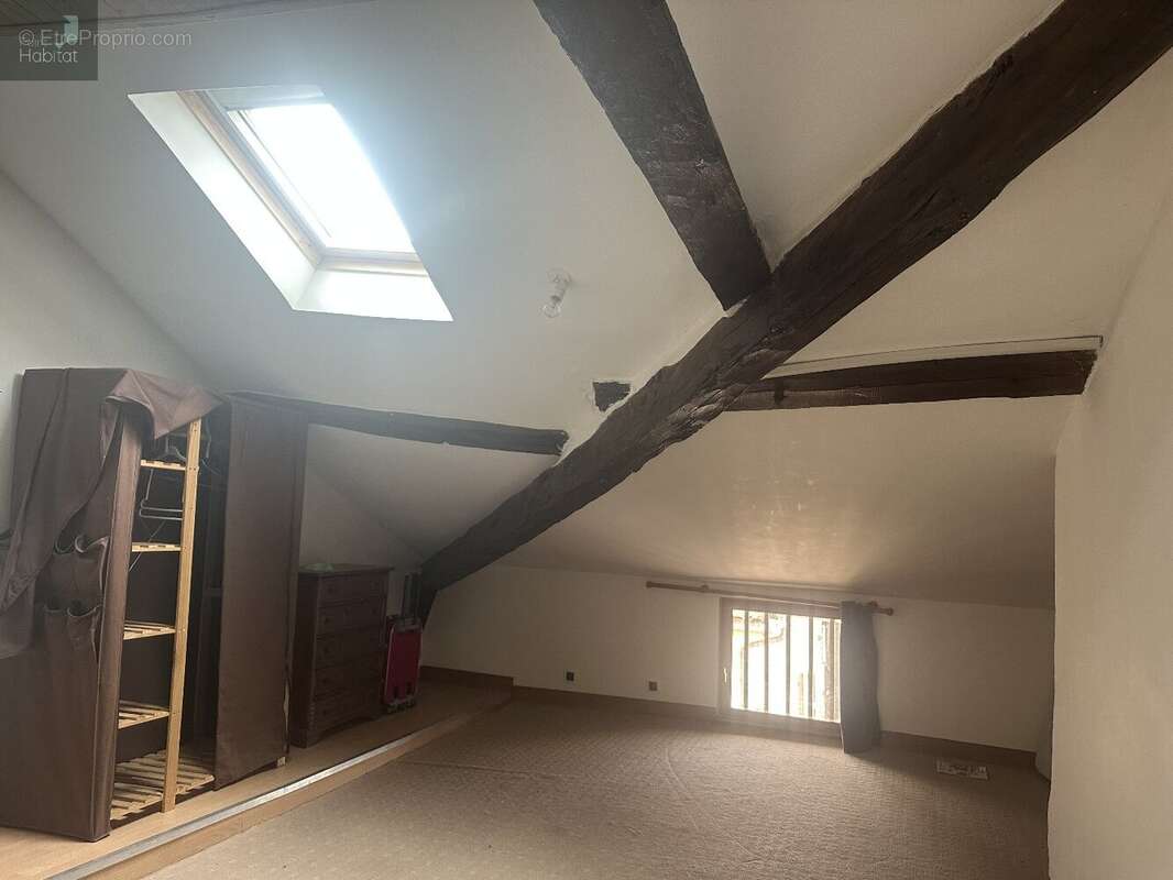 Appartement à MAURS