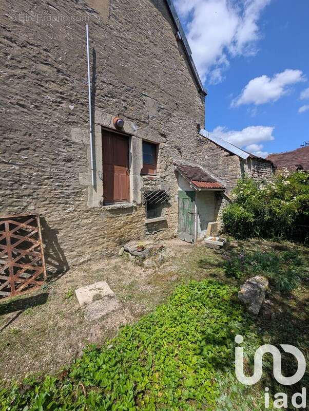Photo 4 - Maison à ARTHONNAY