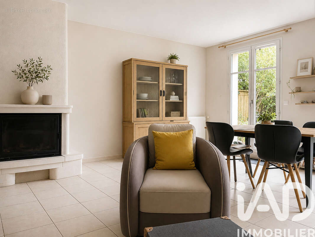 Photo 3 - Maison à SAINT-CYR-L'ECOLE