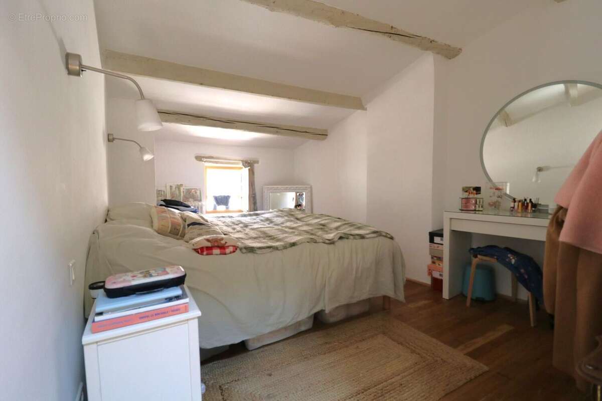 Photo 9 - Maison à ROGNES