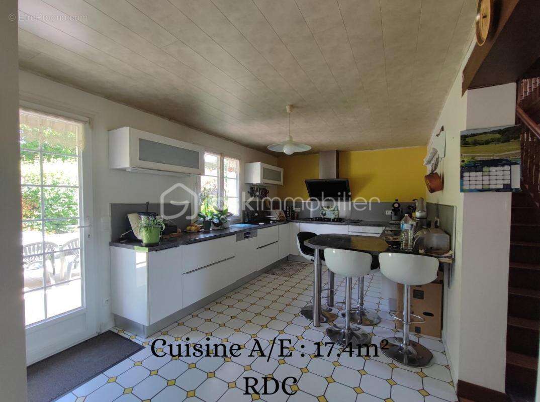 Maison à NEUILLY-SUR-EURE