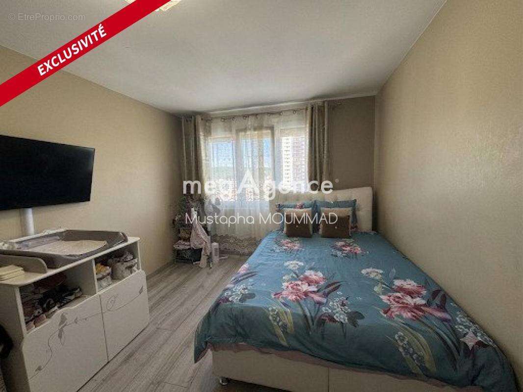 "Grand T4 de 84 m2 sans travaux au Val Fourre" - photo 9