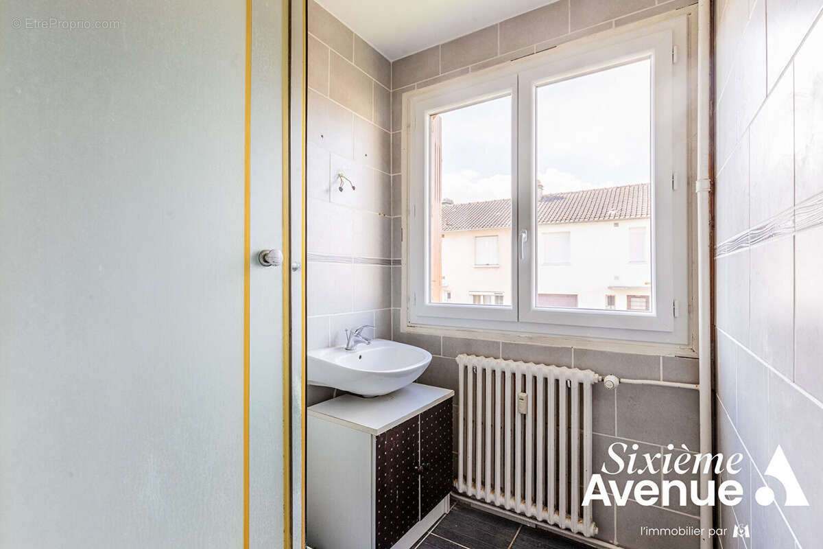 Appartement à VIRY-CHATILLON