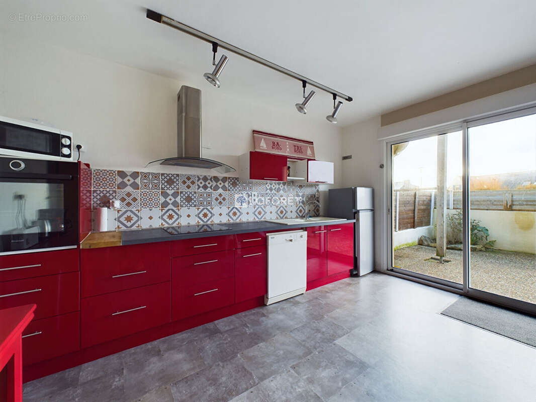 GUILVINEC - Maison T4 devant la plage avec vie de plain-pied - photo 8