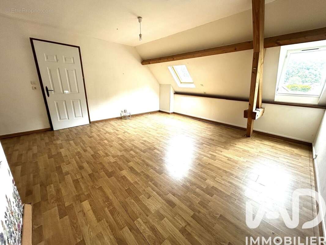 Photo 5 - Maison à LUZ-SAINT-SAUVEUR