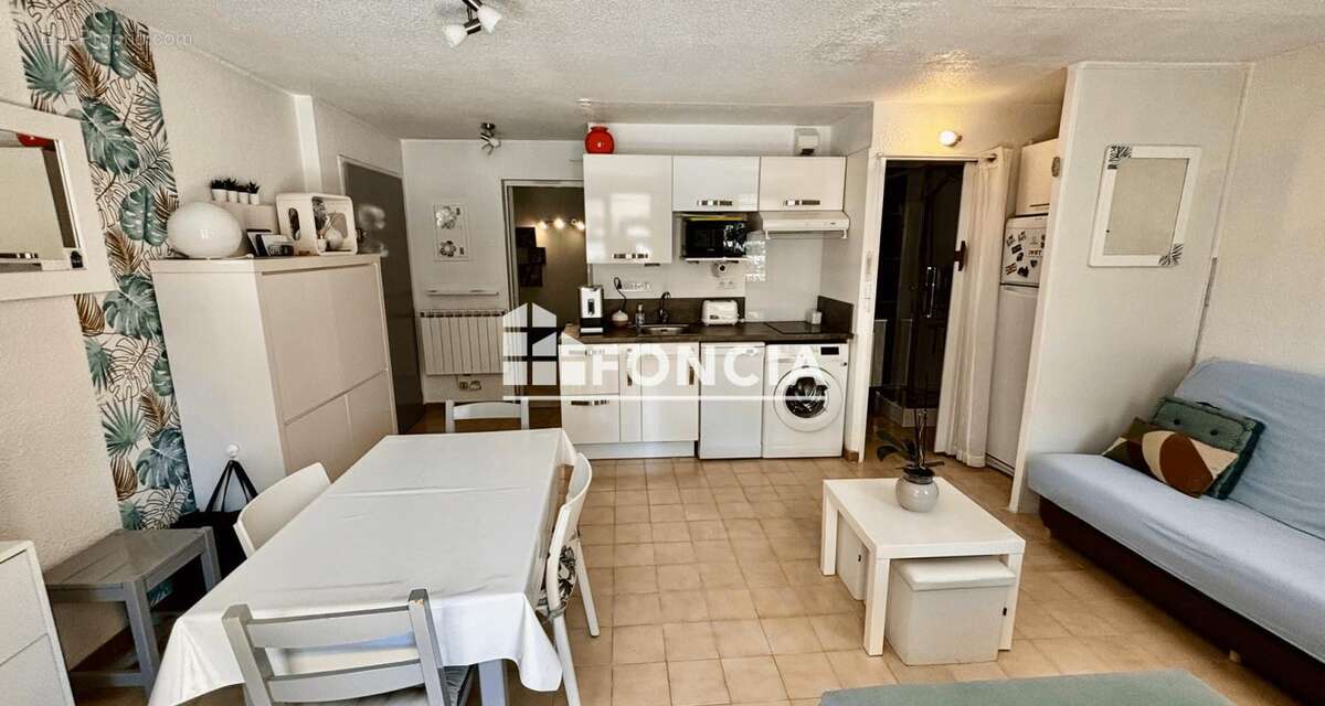 Appartement à SIX-FOURS-LES-PLAGES