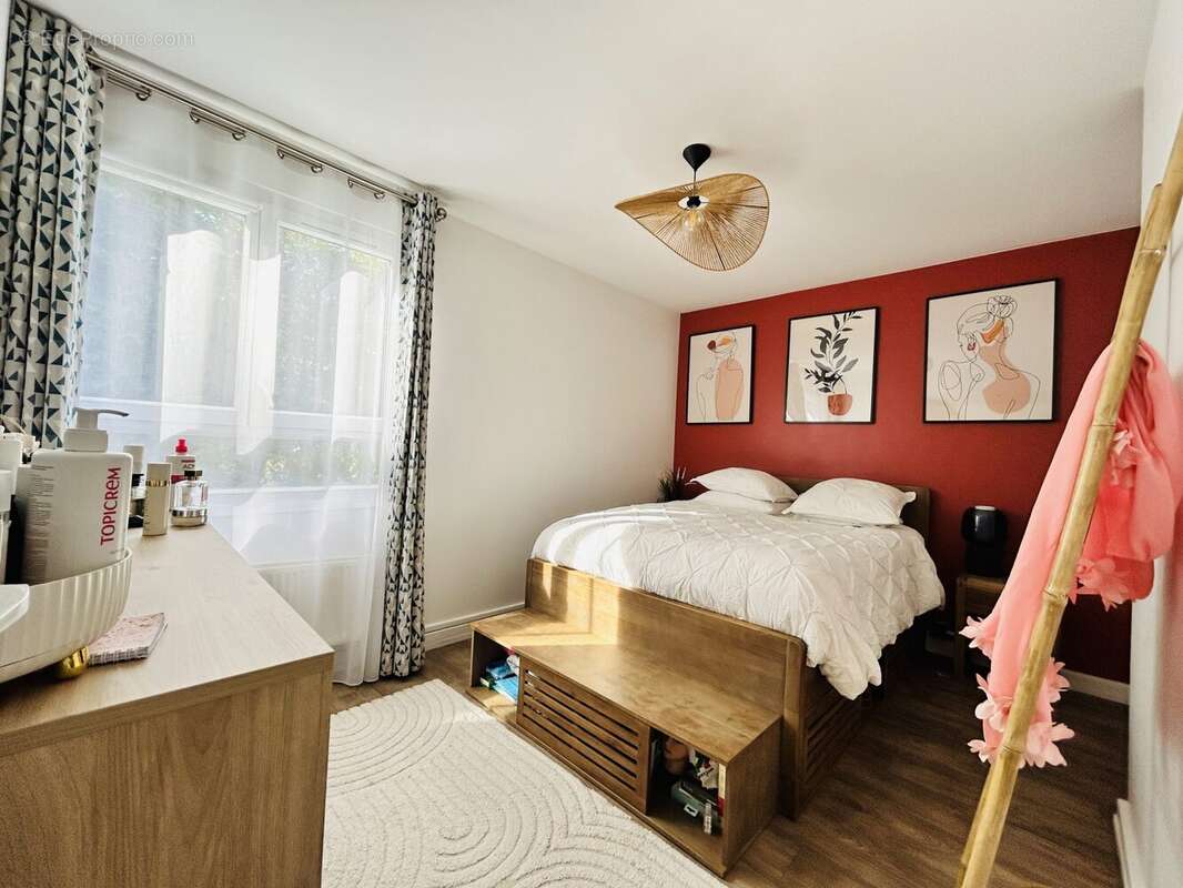 Appartement à SURVILLIERS