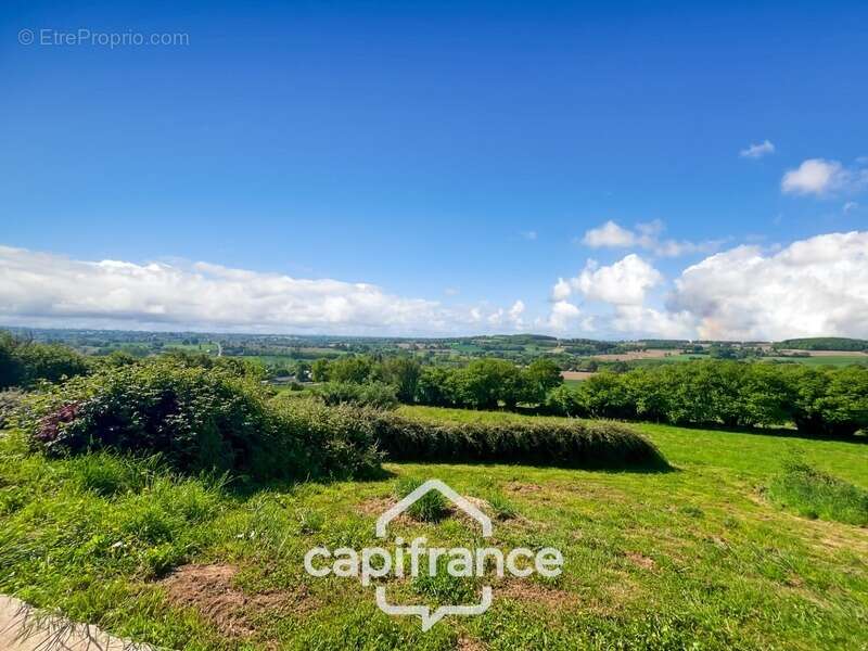 Maison à ISIGNY-LE-BUAT